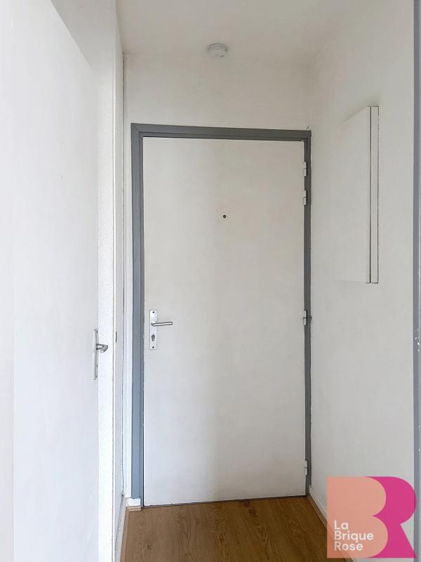 Studio - 21 m² - 1 pièce