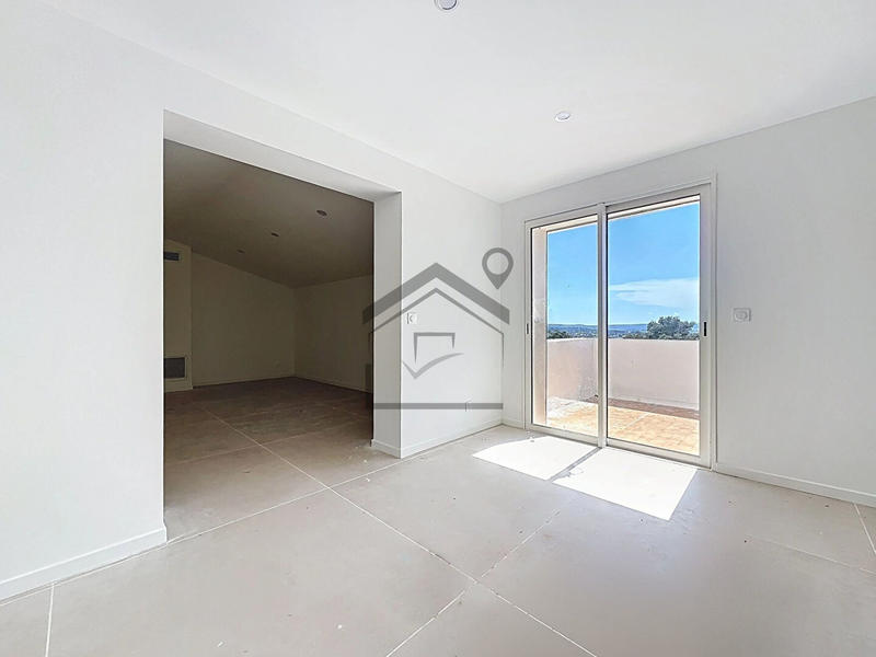 Maison - 152 m² - 5 pièces