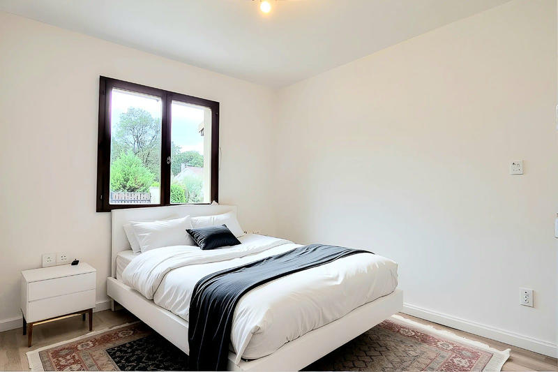 Maison - 92 m² - 4 pièces