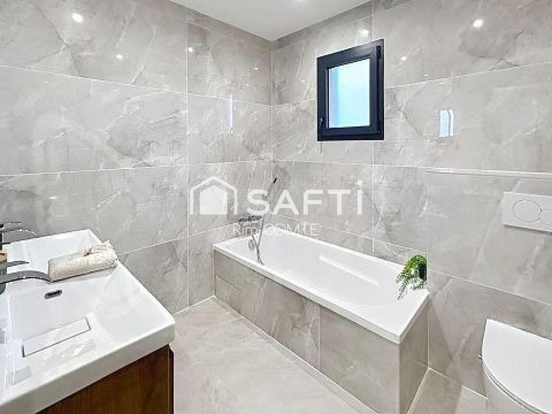 Maison - 147 m² - 6 pièces