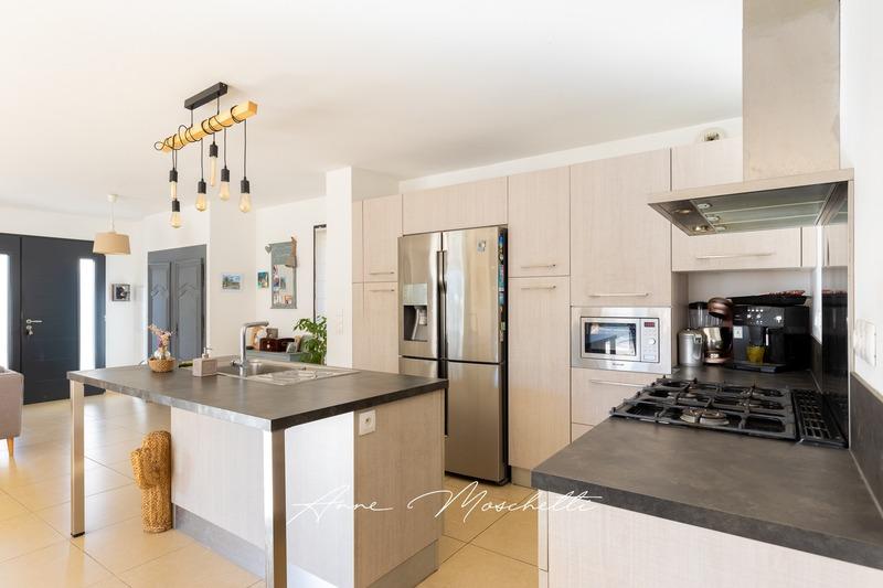 Maison - 160 m² - 6 pièces