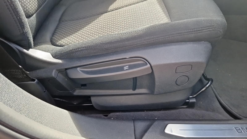 Bmw Série 1 F40 116d 116 Ch Dkg7