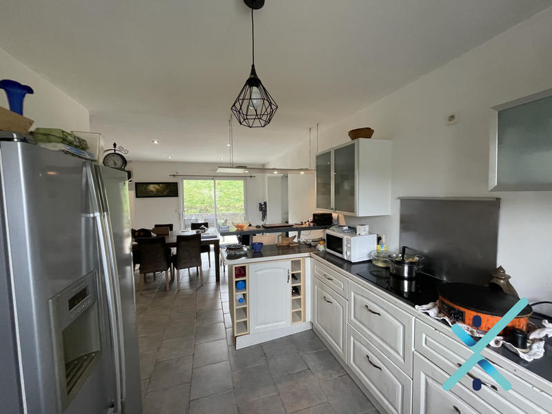 Maison contemporaine - 150 m² - 7 pièces