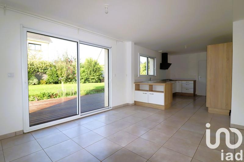 Maison - 142 m² - 8 pièces