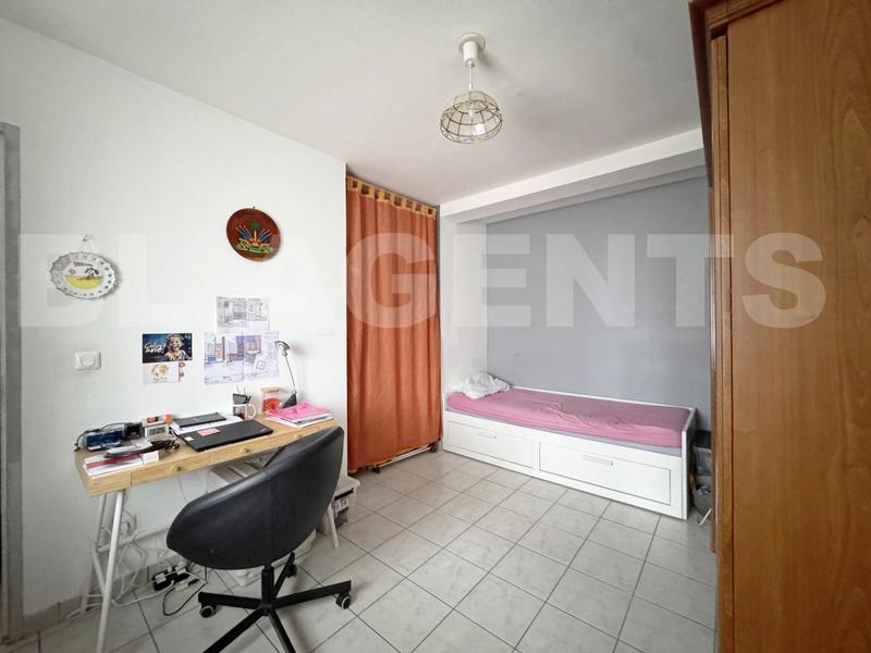 Maison - 100 m² - 5 pièces