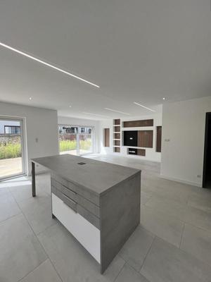 Maison traditionnelle - 150 m² - 6 pièces