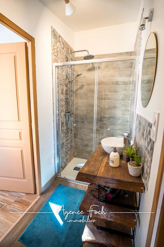 Maison ancienne - 240 m² - 7 pièces