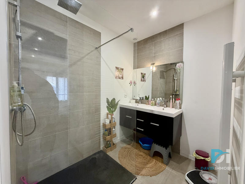 Maison - 105 m² - 4 pièces