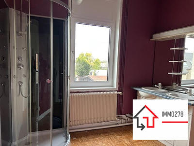 Maison - 95 m² - 5 pièces