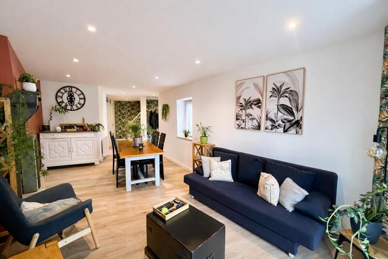 Maison - 95 m² - 5 pièces