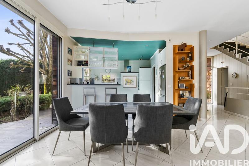 Maison de maîtres - 192 m² - 6 pièces