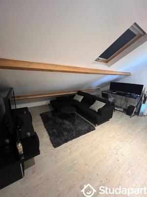 Chambre - 12 m² - 1 pièce