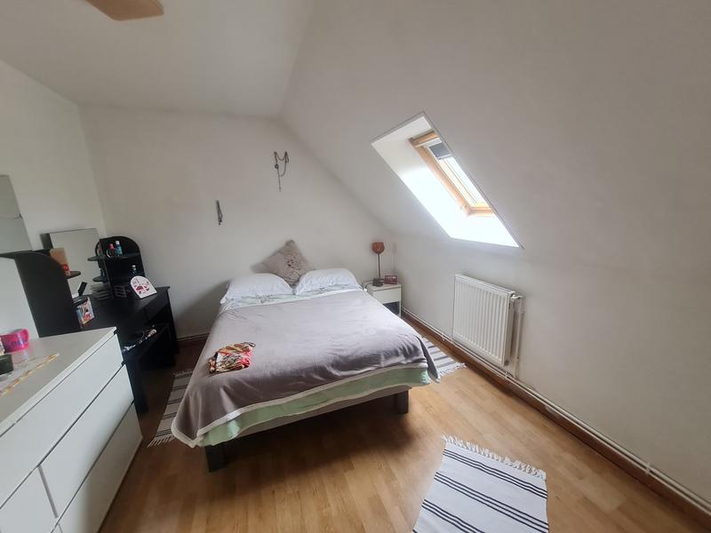 Maison - 92 m² - 6 pièces