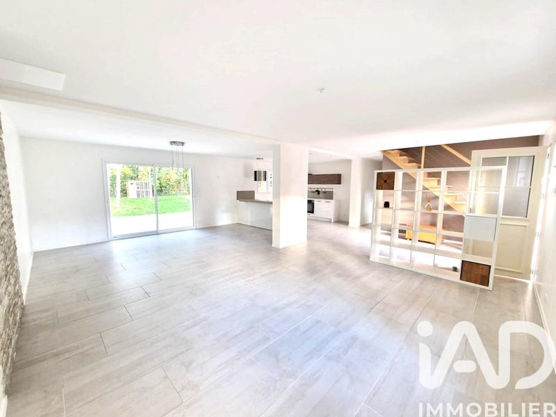 Maison - 160 m² - 7 pièces