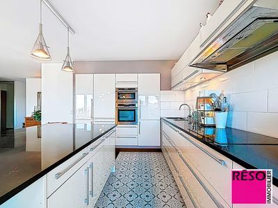 Appartement - 105 m² - 4 pièces