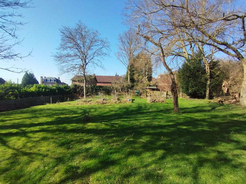 Maison - 167 m² - 6 pièces