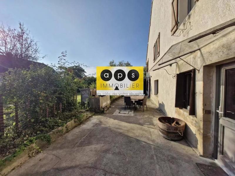 Maison de village - 132 m²