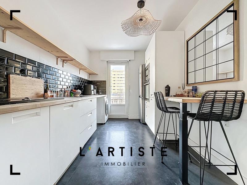 Appartement - 102 m² - 5 pièces