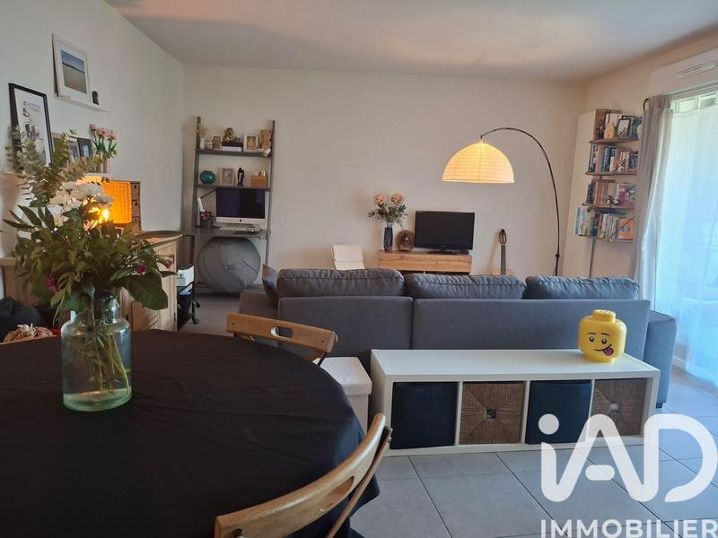 Appartement - 70 m² - 3 pièces