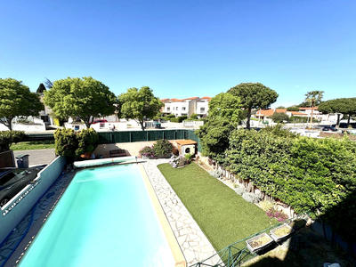 Villa - 180 m² - 7 pièces