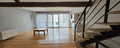 Loft - 153 m² - 5 pièces