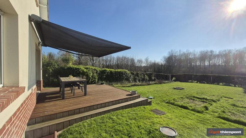 Pavillon - 140 m² - 7 pièces