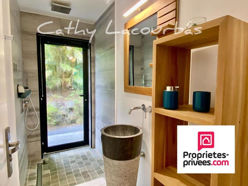 Villa - 195 m² - 7 pièces