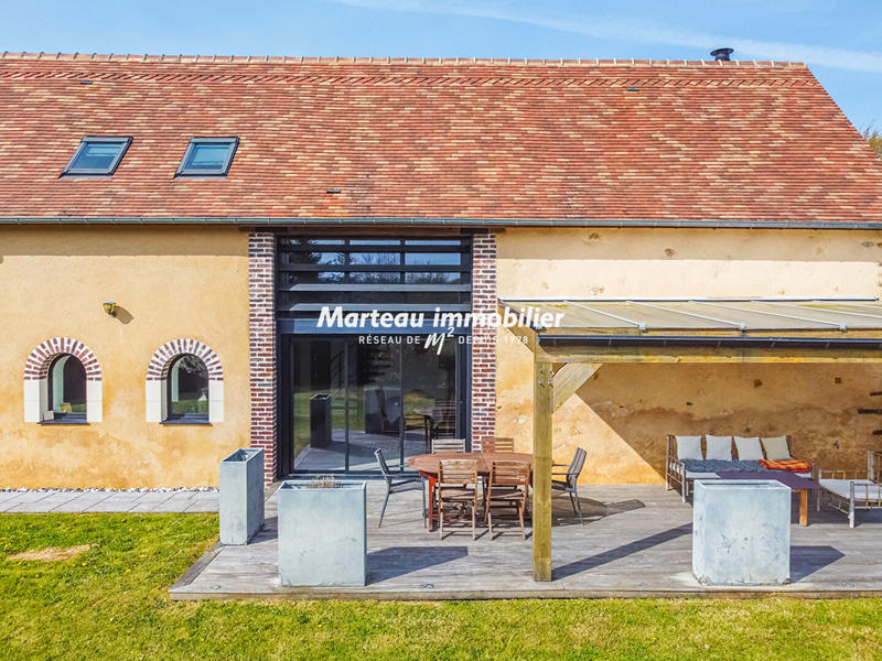 Maison - 205 m² - 6 pièces