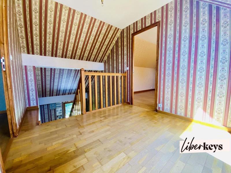 Maison - 125 m² - 7 pièces