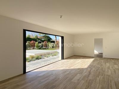 Maison - 146 m² - 5 pièces