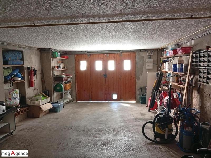 Maison traditionnelle - 90 m² - 5 pièces