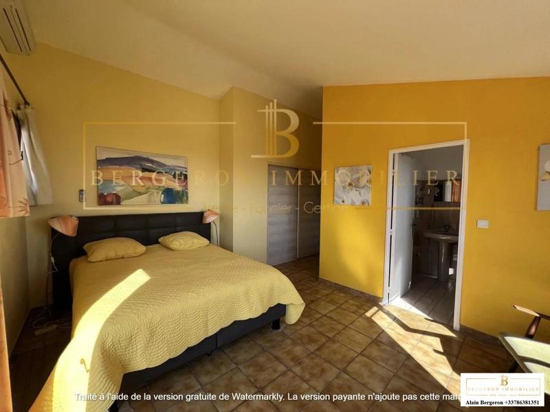 Villa - 194 m² - 5 pièces