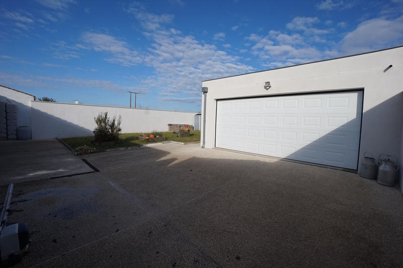 Maison - 105 m² - 4 pièces