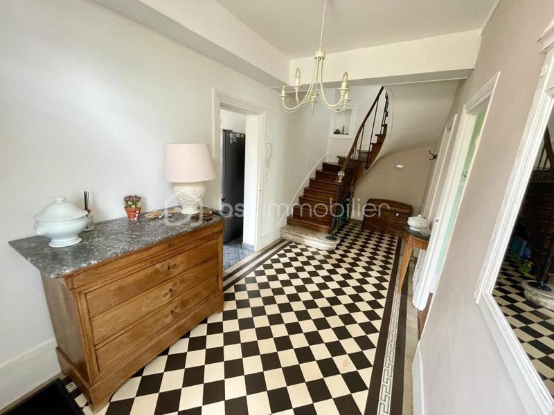 Maison de maîtres - 135 m² - 6 pièces