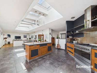 Maison - 160 m² - 6 pièces