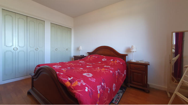 Maison - 221 m² - 6 pièces