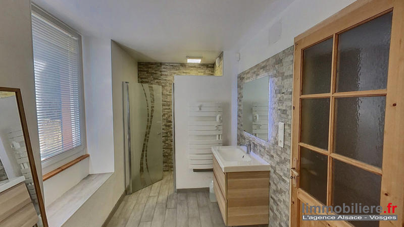 Maison ancienne - 250 m² - 8 pièces