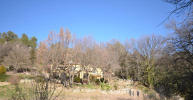 Propriété - 187 m² - 6 pièces