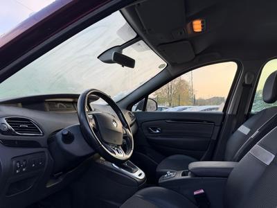 Renault Scénic 1.5dci 110ch
