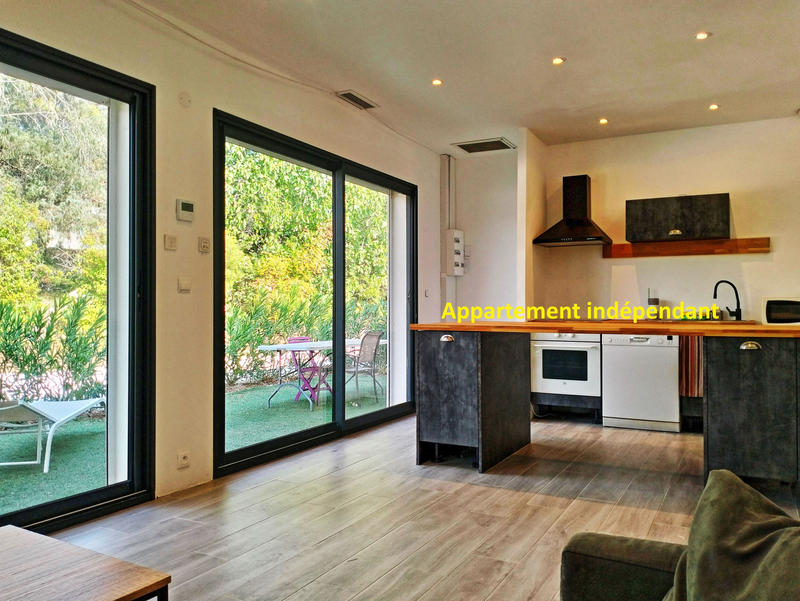 Villa - 350 m² - 9 pièces