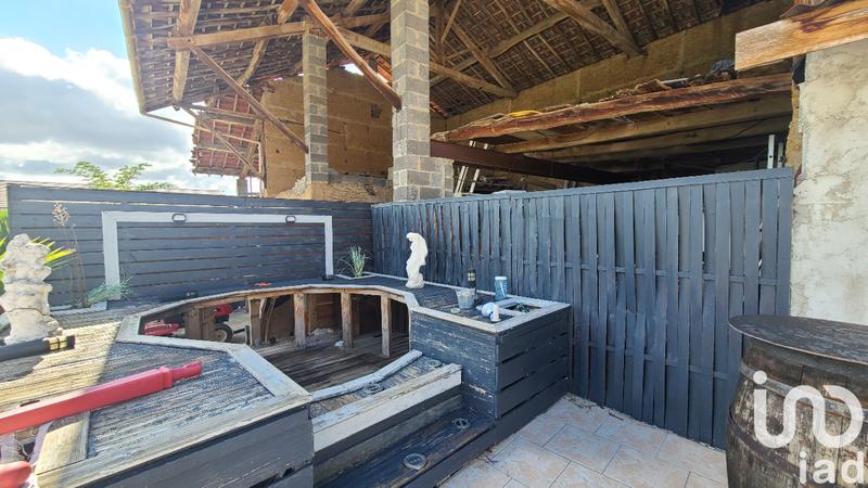 Maison - 260 m² - 8 pièces