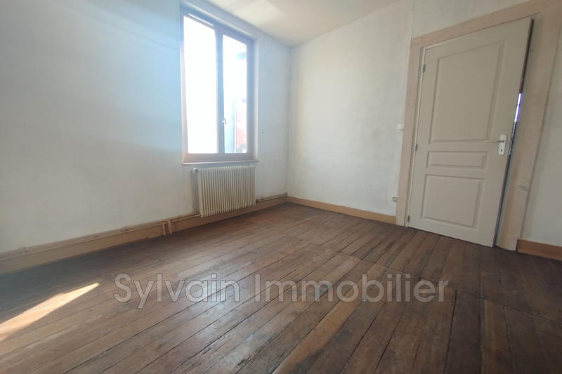 Maison - 74 m² - 5 pièces