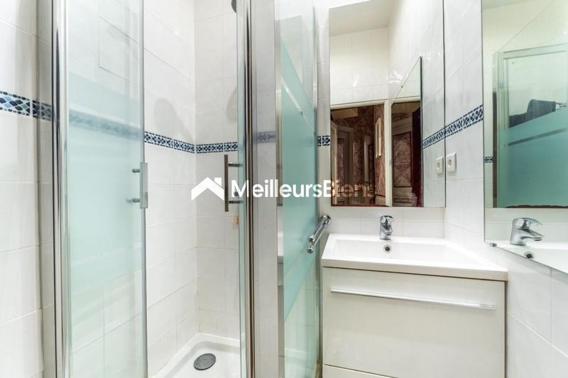 Appartement - 117 m² - 4 pièces