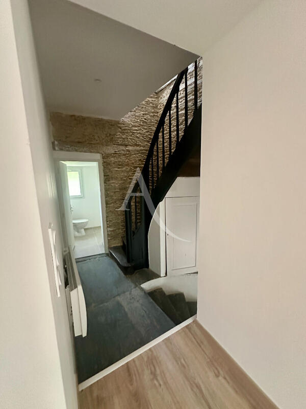 Appartement - 90 m² - 4 pièces