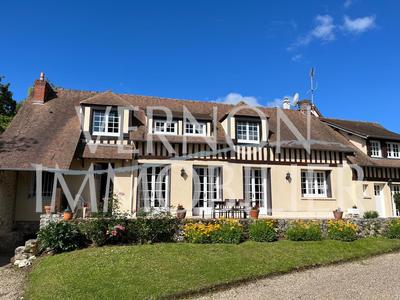 Maison - 192 m² - 6 pièces