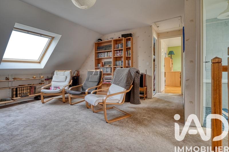 Maison - 158 m² - 8 pièces