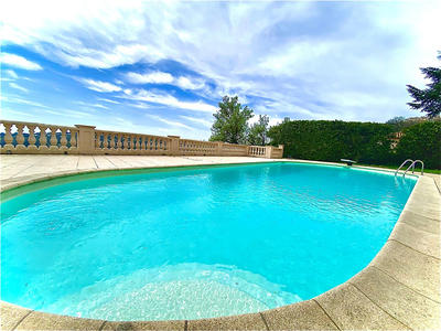 Villa - 250 m² - 12 pièces