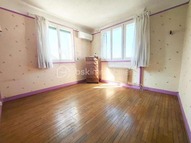 Villa - 100 m² - 6 pièces