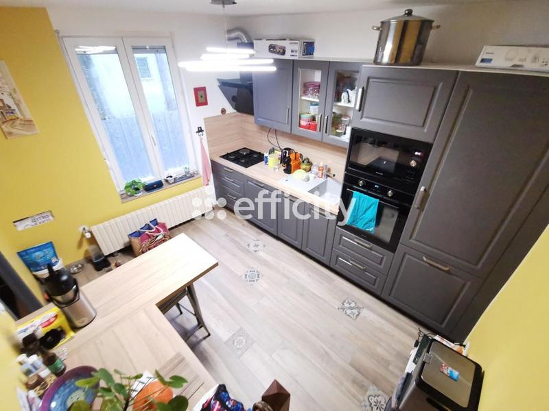 Maison de ville - 80 m² - 5 pièces