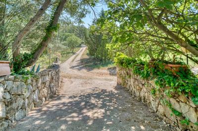 Bastide - 430 m² - 7 pièces